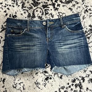American Eagle denim shorts cut off size 6